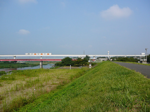 resize0027.jpg